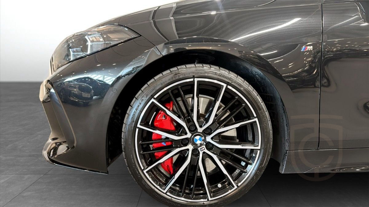BMW M135i xDrive H