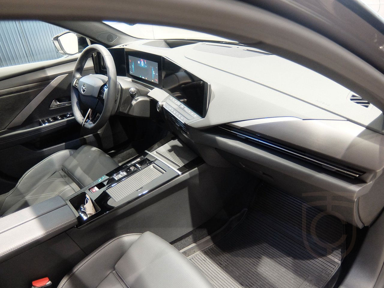 Opel Astra ST Ultimate P130