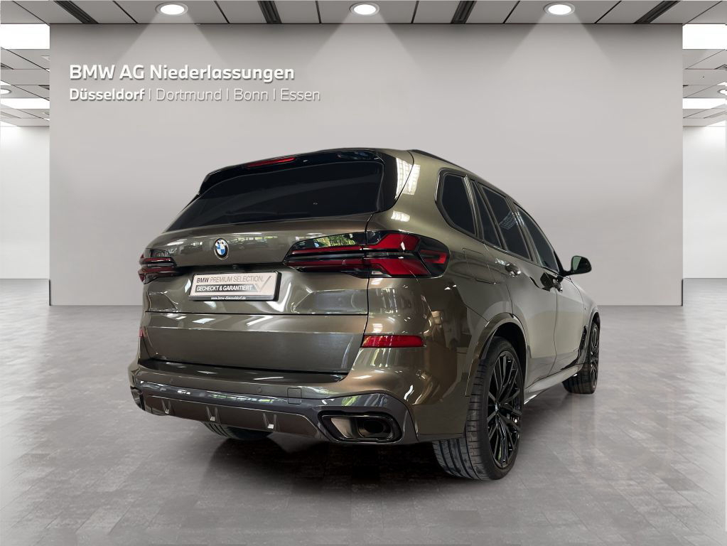 BMW X5 xDrive30d M Sport Standheizung AHK Harman/K