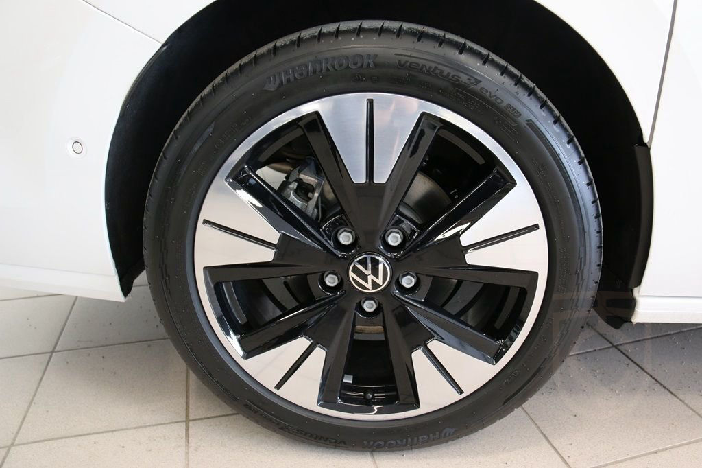 Volkswagen Multivan T7 STYLE 4-Motion Plug-In Hybrid