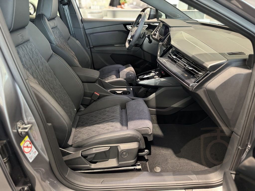 Audi Q4 e-tron 45 QUATTRO