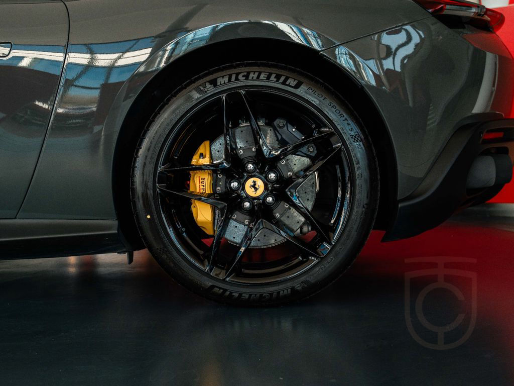 Ferrari Roma MagneRide*360°-View*Led-Lenkrad