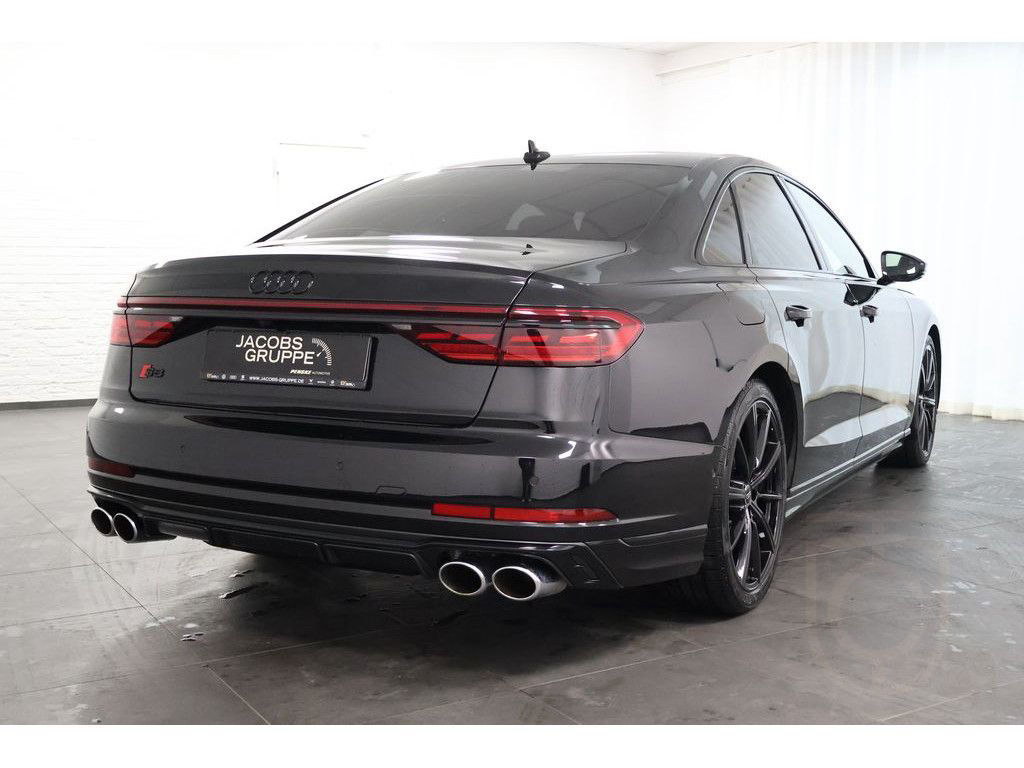 Audi S8 4.0 TFSI quattro Navi,HD-Matrix,HUD,B&O