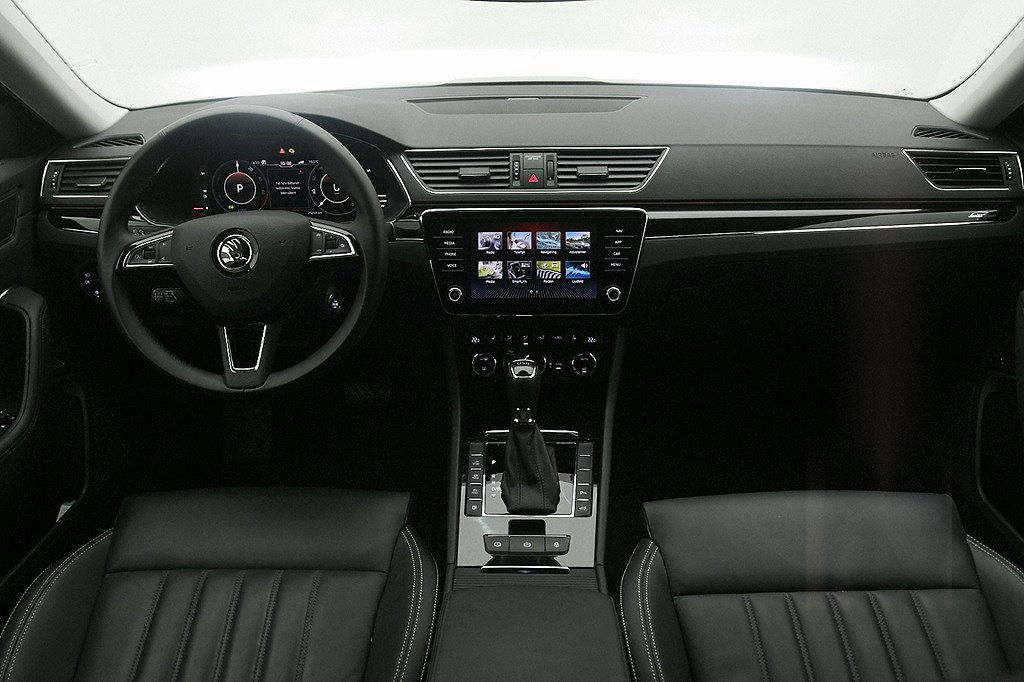 Skoda Superb iV L&K TSI 1.4 218hk DSG / DRAG / VÄRMARE