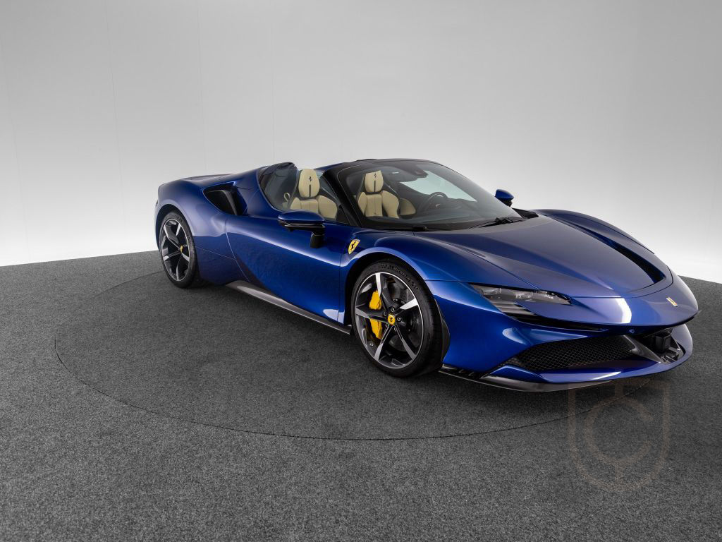 Ferrari SF90 Spider FERRARI SINGEN