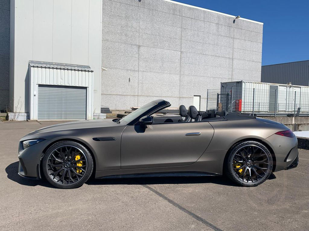 Mercedes-Benz SL 63 AMG 4 Matic +