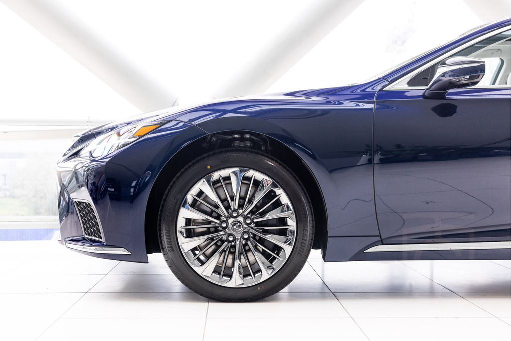 Lexus LS 500 500h AWD President Line | Ottoman seat |