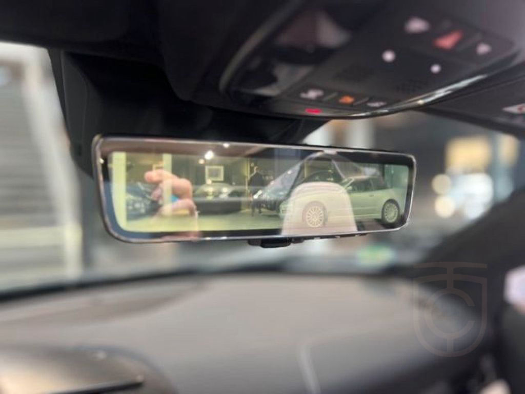 Maserati MC20 cielo LIFT CARBON -Köln Navi LED