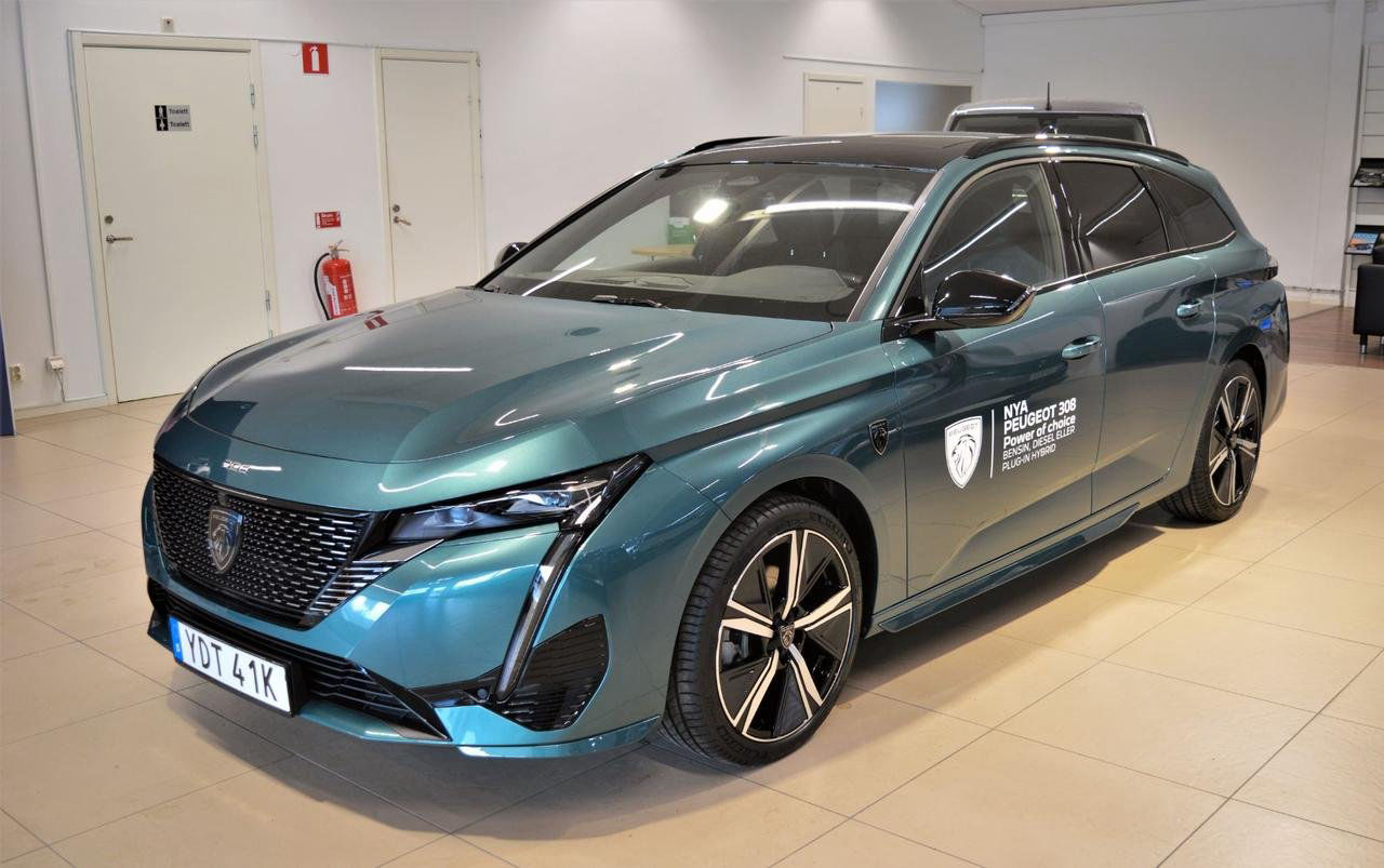 Peugeot 308 SW GT PureTech 130 Panorama Automat OMG