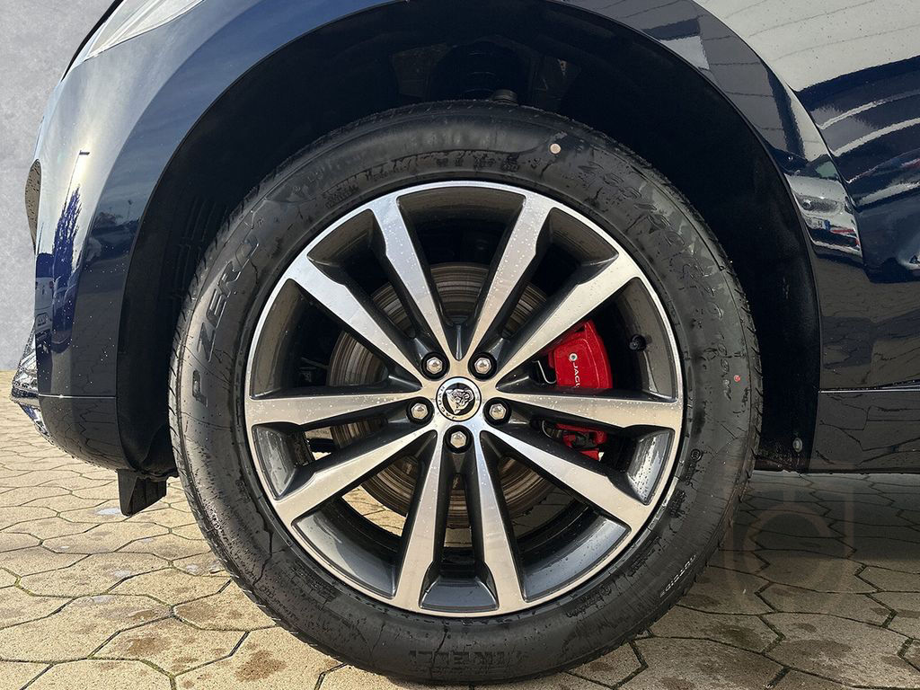 Jaguar F-Pace P400e R-Dyn. SE 20" Panorama Winter-Paket