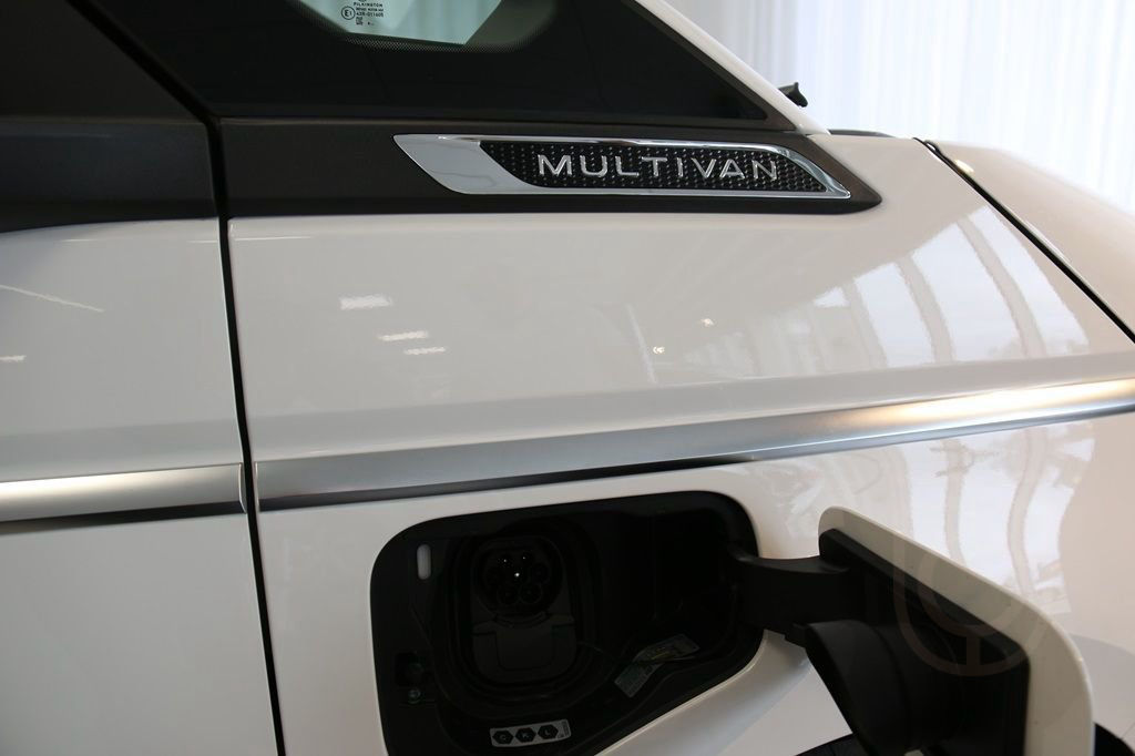 Volkswagen Multivan T7 STYLE 4-Motion Plug-In Hybrid