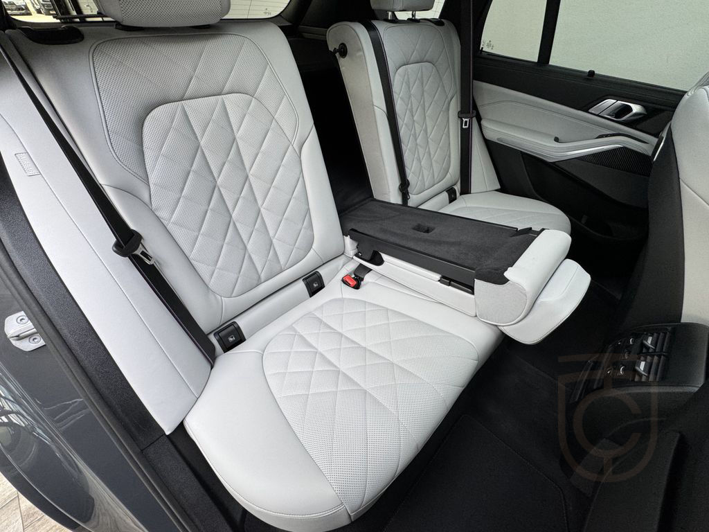 BMW X5 xDr30d M Sport Pro 22Zoll Luftfeder ACC 360°