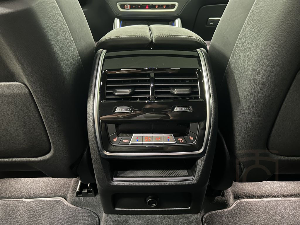 BMW X6 xDrive30d M Sportpaket Pro Pano. PA. Prof. DA