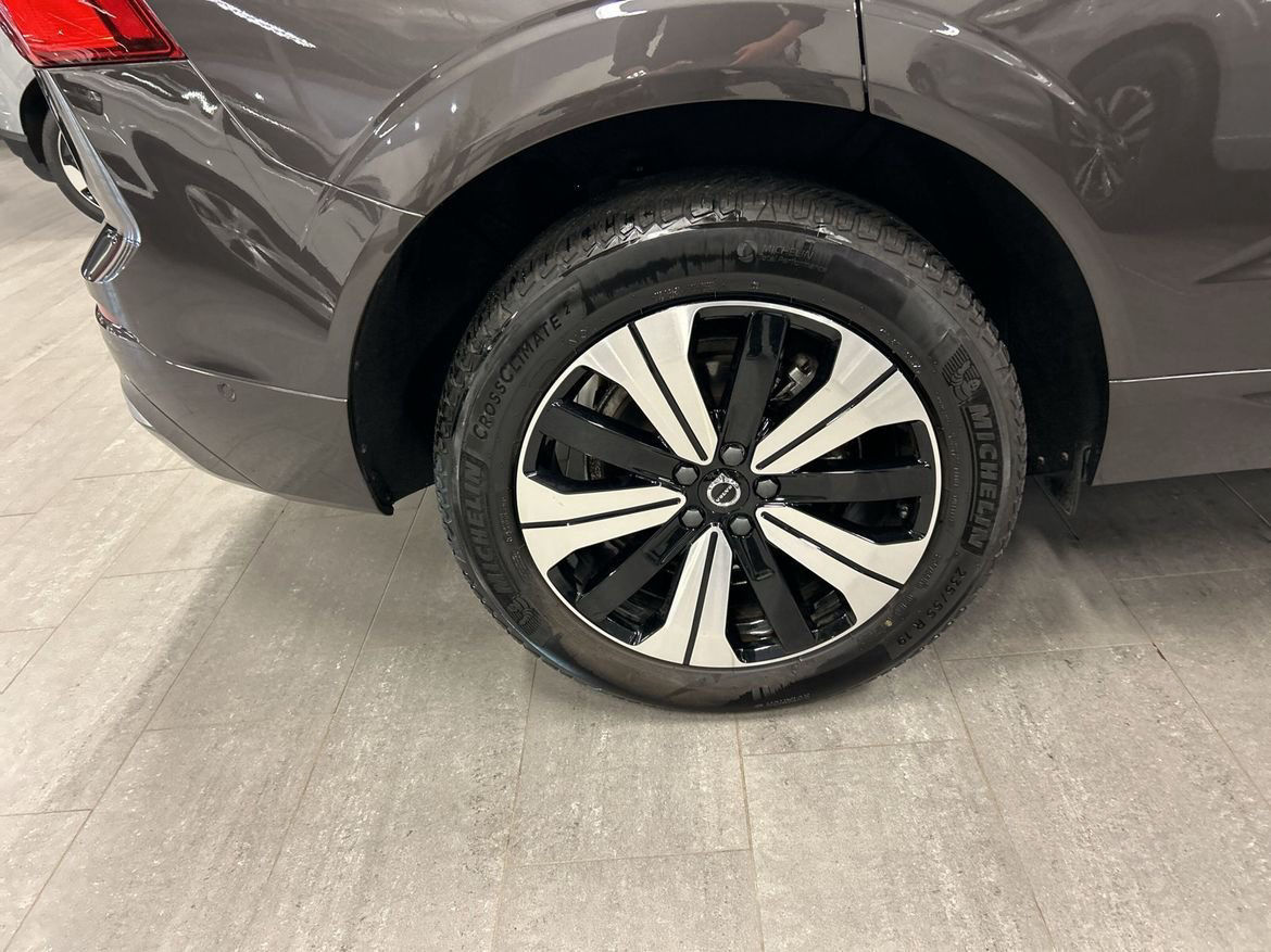 Volvo XC60 Recharge T6 II Core Edition