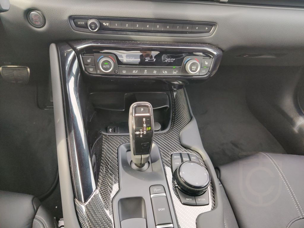 Toyota Supra GR 3.0 Turbo Legend Premium-P. JBL /FLA/LM