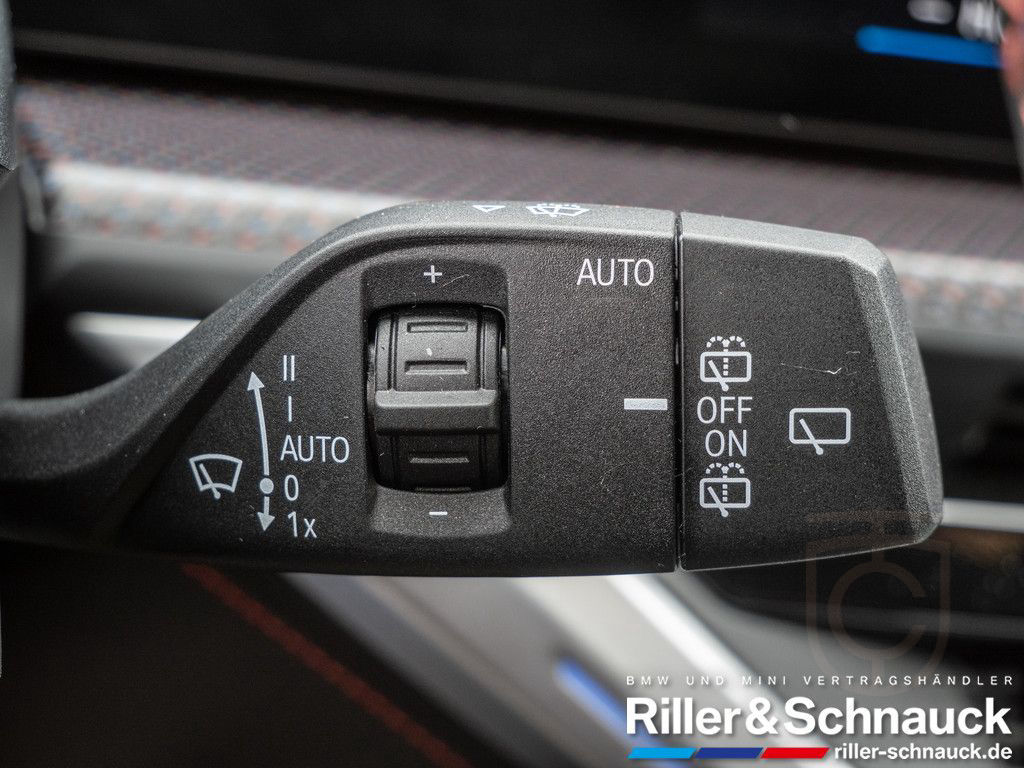 BMW XM Label DRIVING-PRO+M-PRO+B&W+M-DRIVER+M-SITZ+