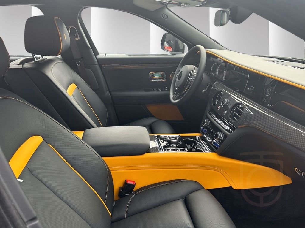 Rolls-Royce Ghost Black Badge