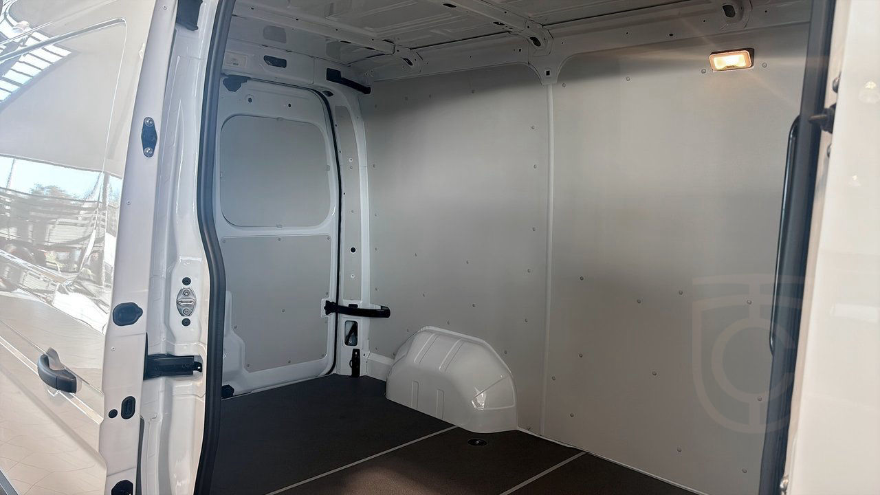 Nissan Interstar L2H2 2.0L dCi