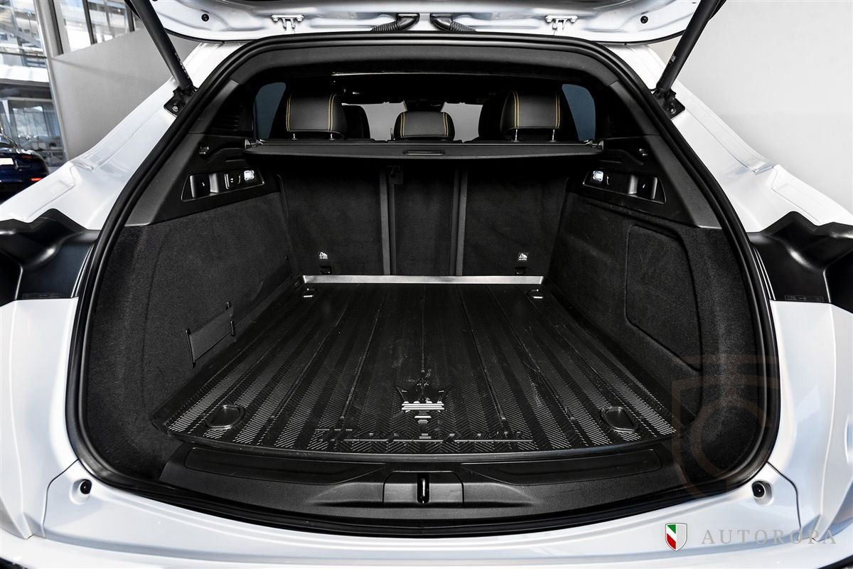 Maserati Grecale Trofeo V6