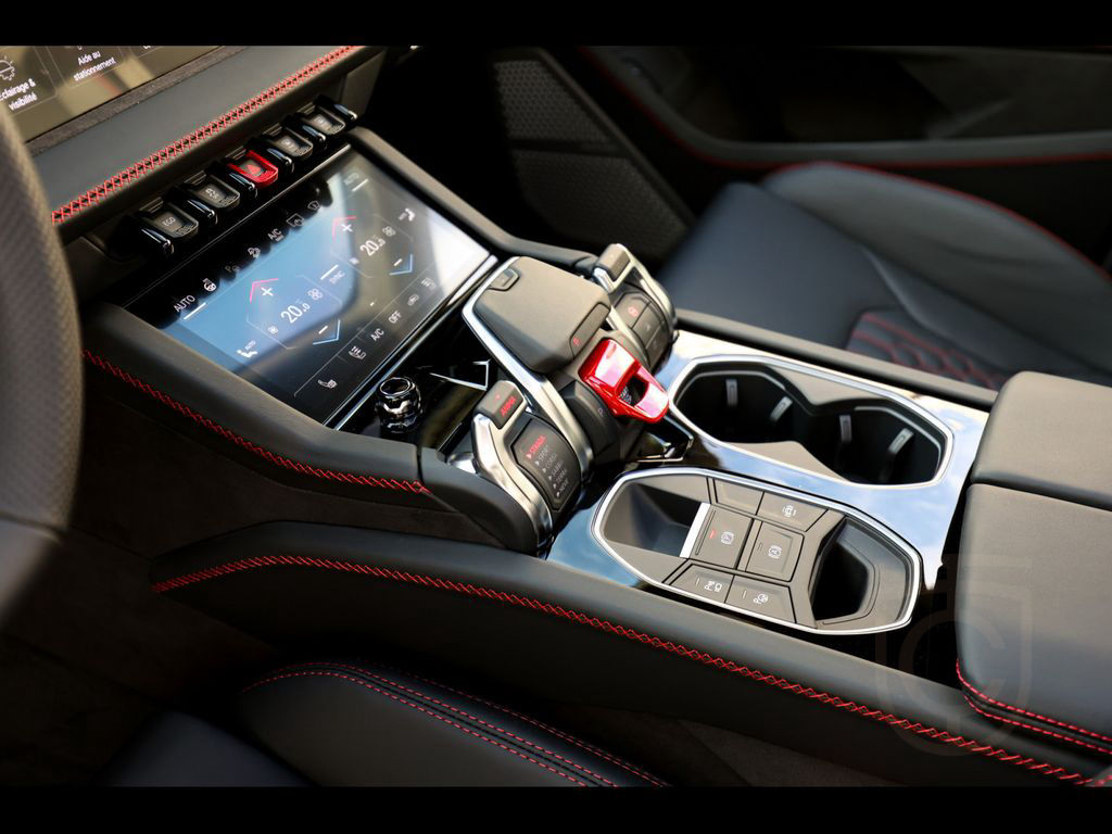 Lamborghini Urus SE°5Y SERVICE°PERFORMANTE°23°PANO°B&O 3D
