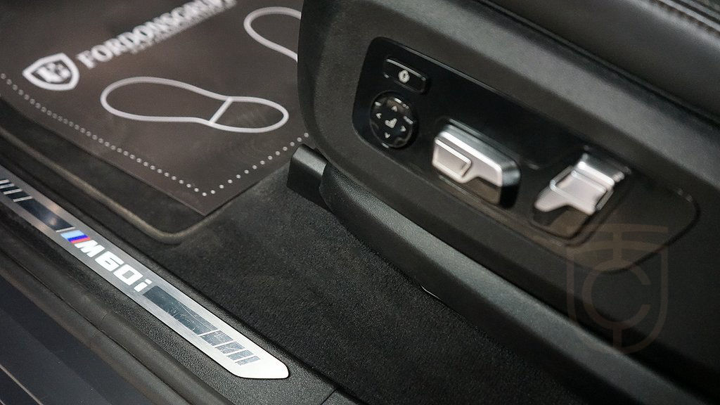BMW X7 M60i xDrive