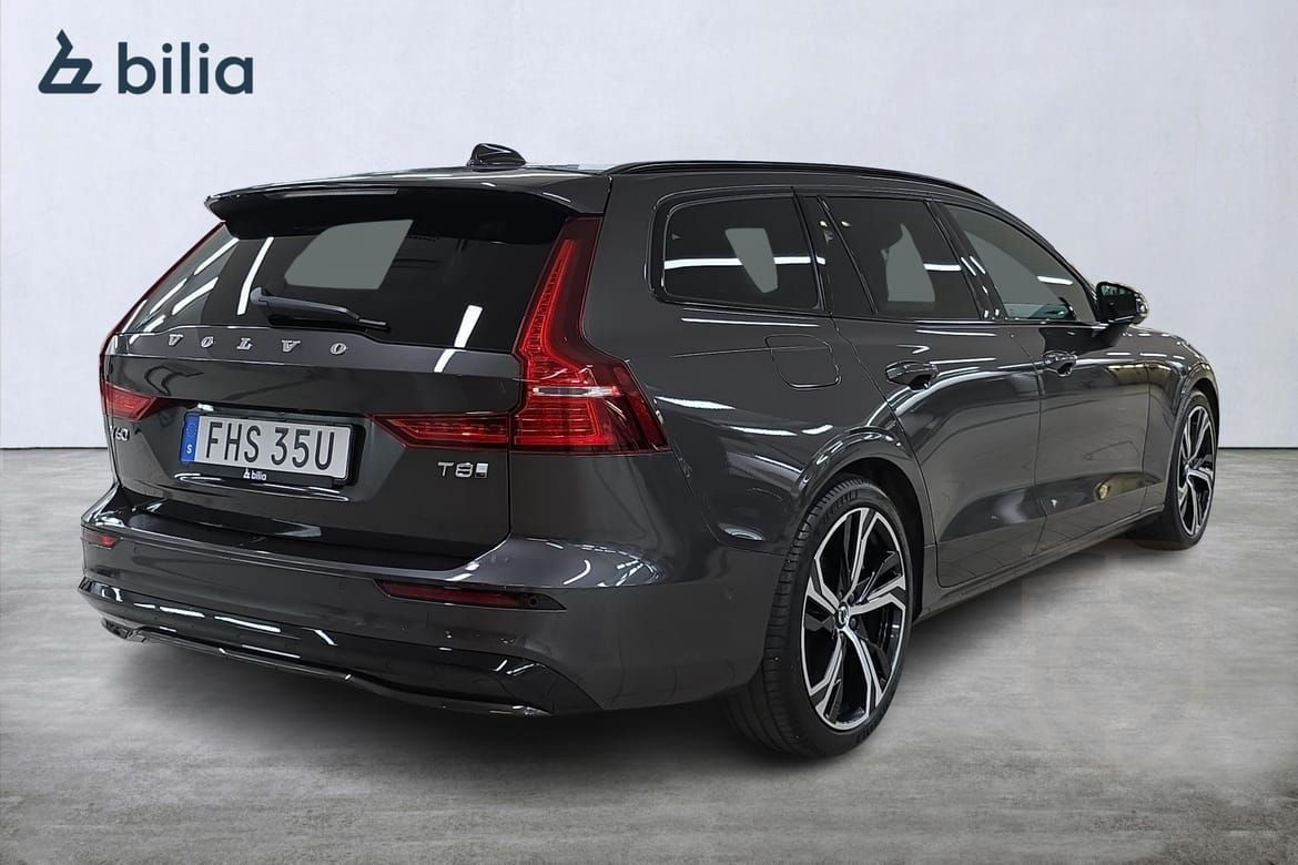 Volvo V60 T8 Ultra Dark