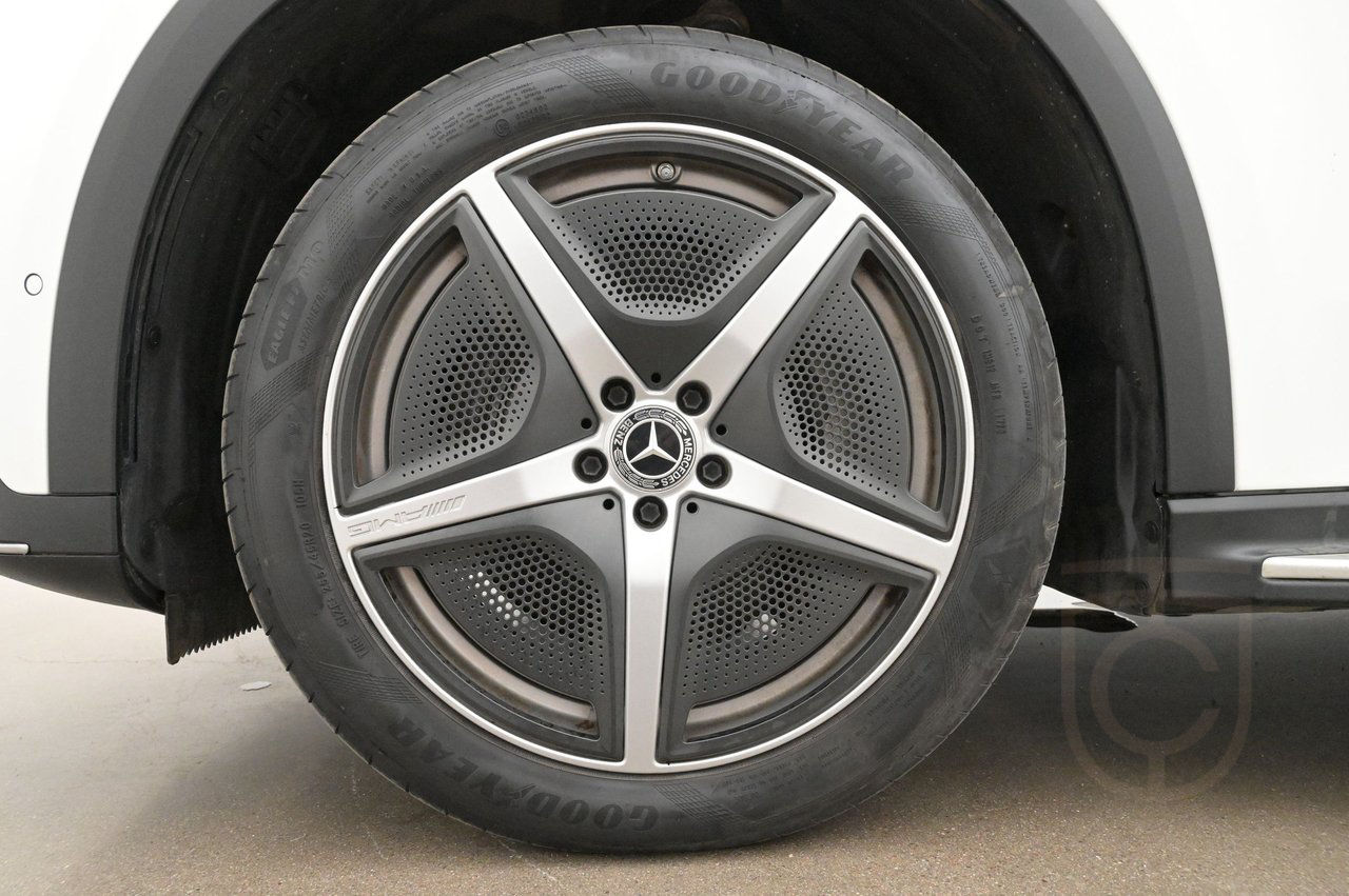 Mercedes-Benz EQE SUV 500 4MATIC AMG Pano Burmester HUD BSM