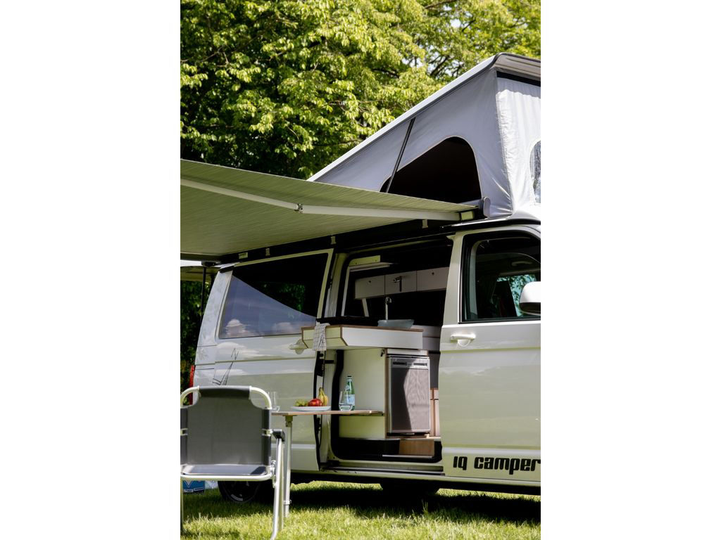 Volkswagen T6.1 California 2.0 TDI LR Campingumbau IQ.Campe