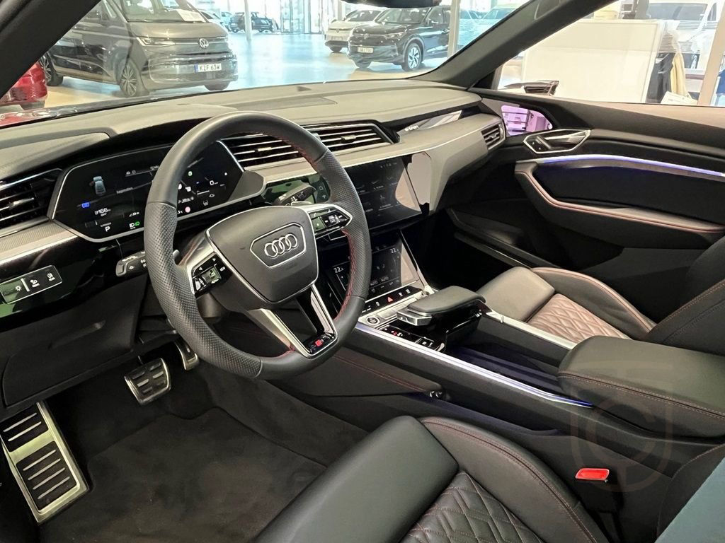 Audi Q8 Sportback 55 e-tron quattro 300kW 2024 Proline, S Line