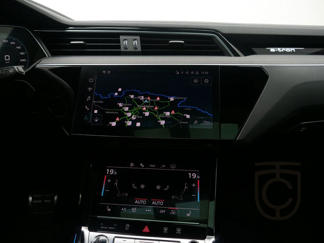 Audi Q8 55 e-tron Quattro S Line Pano