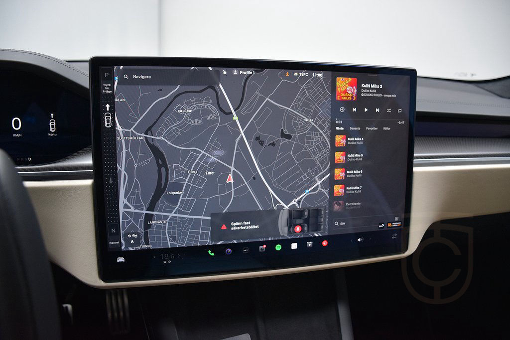 Tesla Model S Plaid