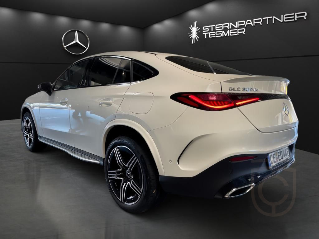 Mercedes-Benz GLC 300 d e 4MATIC Coupé +AMG+Night+MBUX+KAMERA