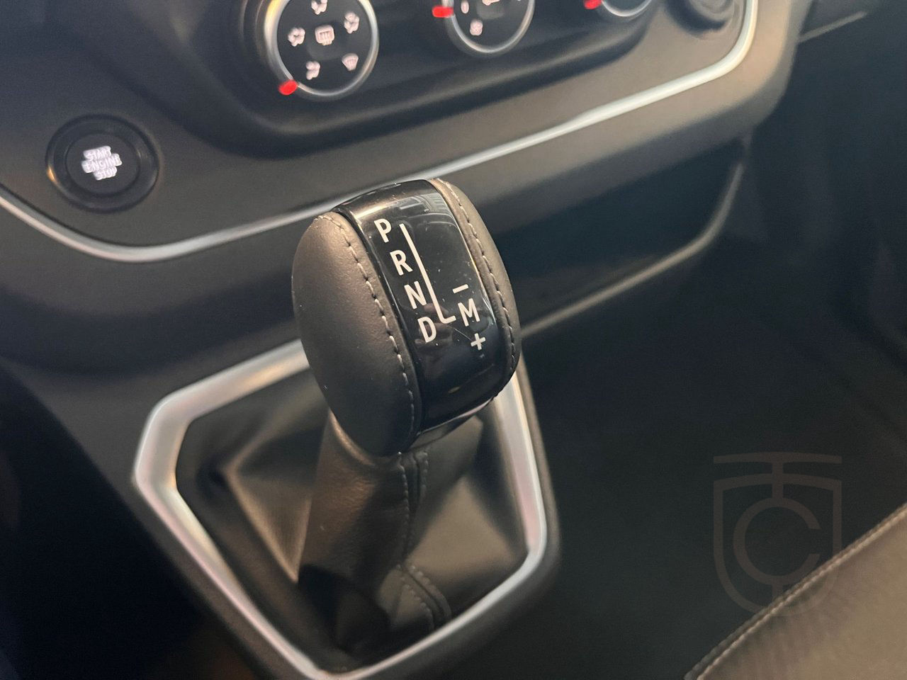 Nissan Primastar Crew 3.0t 2.0 dCi DCT Tekna inkl vinterhjul