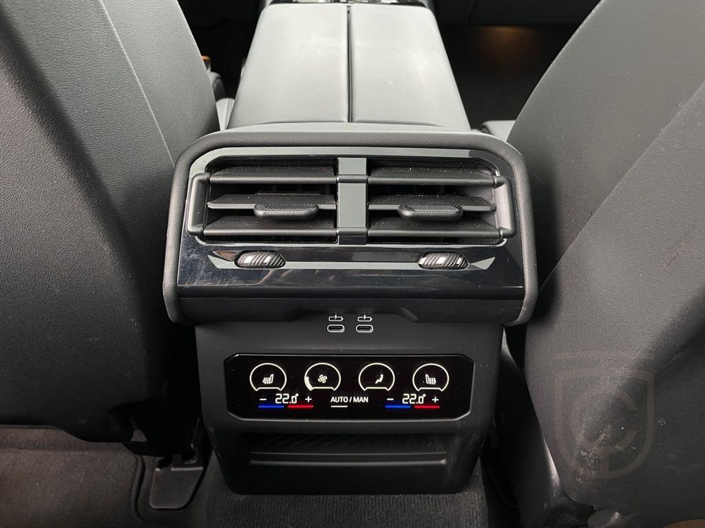 BMW 540d xDrive Touring M Sport DA Pro Pano AHK STH