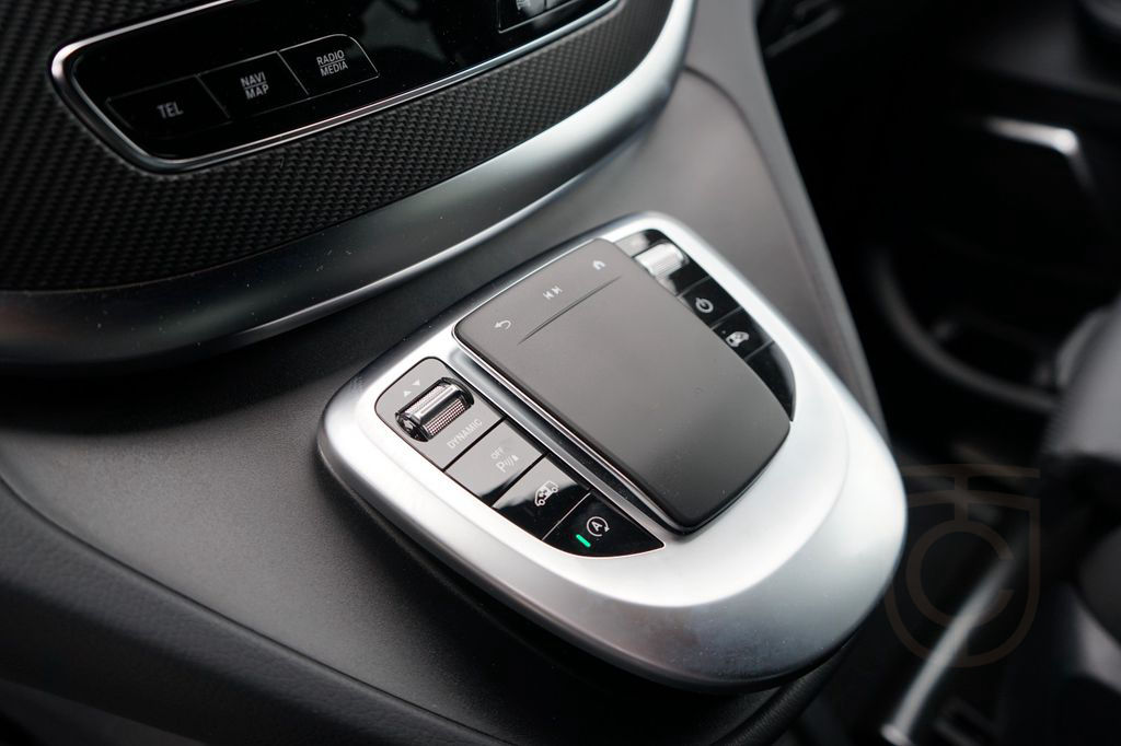 Mercedes-Benz V300d *AMG/NIGHT/STHZ/AIRMATIC/SITZKLIMA/19z