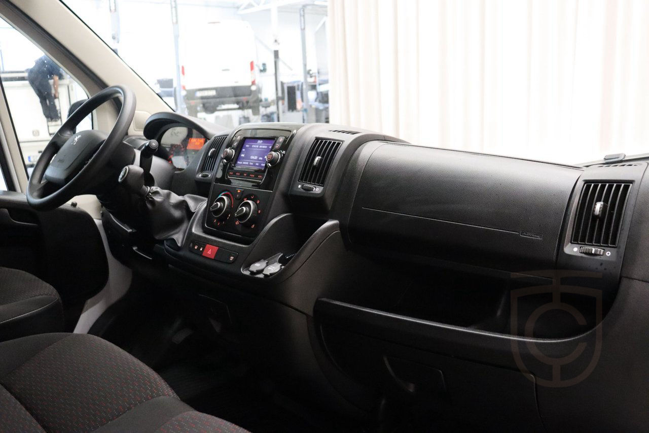 Peugeot Boxer 2.2