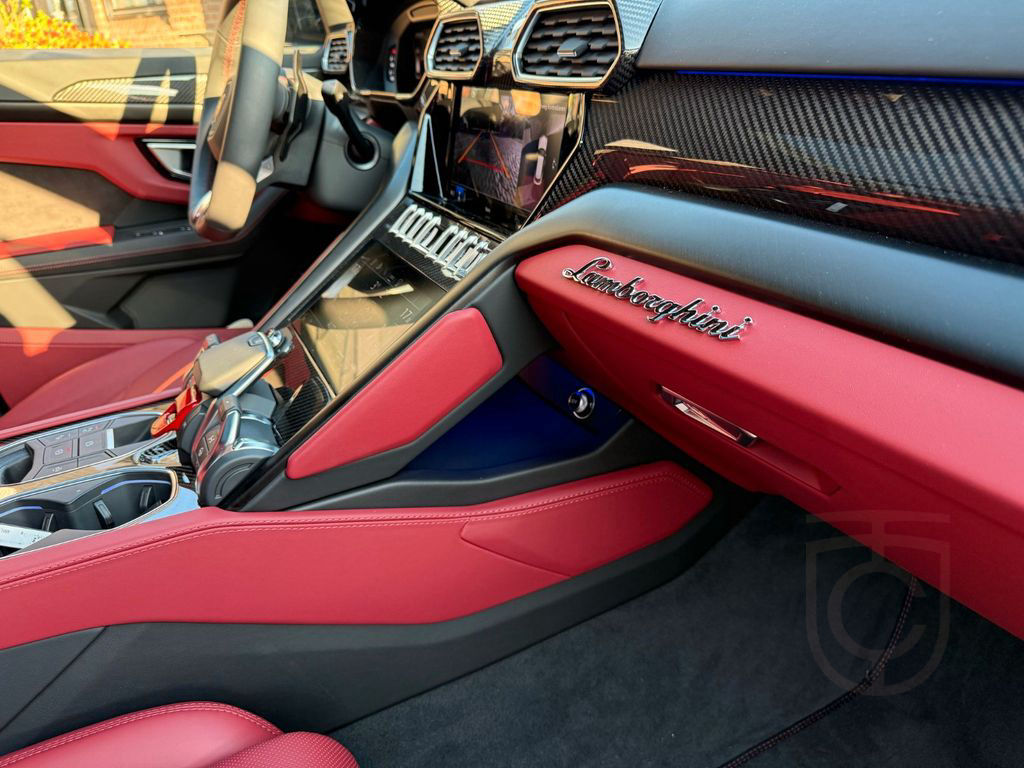 Lamborghini Urus S B&O HUD RSE Carbon 23"