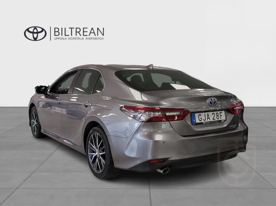 Toyota Camry Hybrid 2,5 Executive Vinterhjul