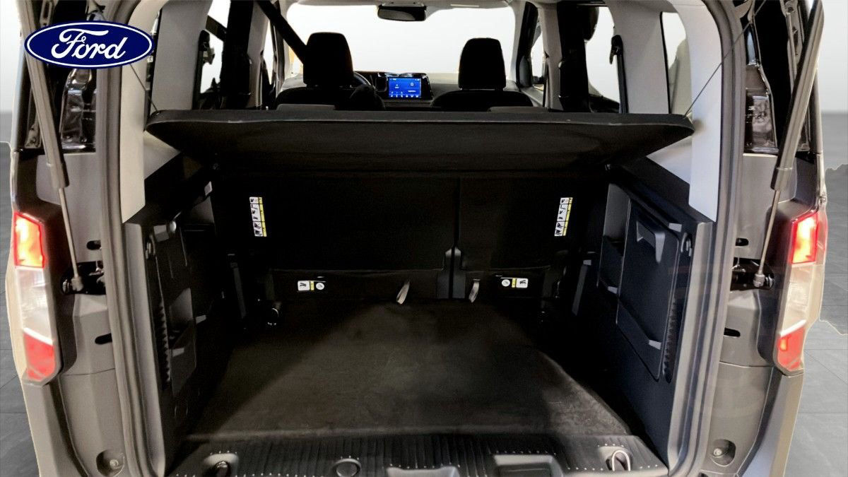 Ford Tourneo Courier Titanium 1.0 EcoBoost