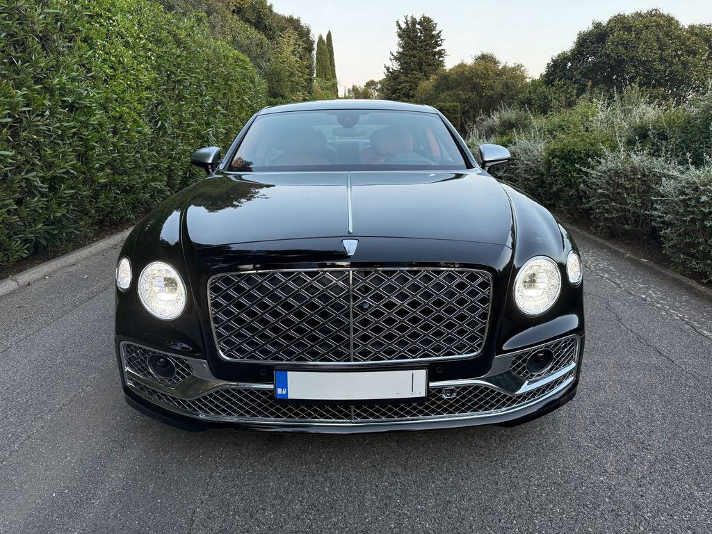 Bentley Flying Spur W12 Mullinier