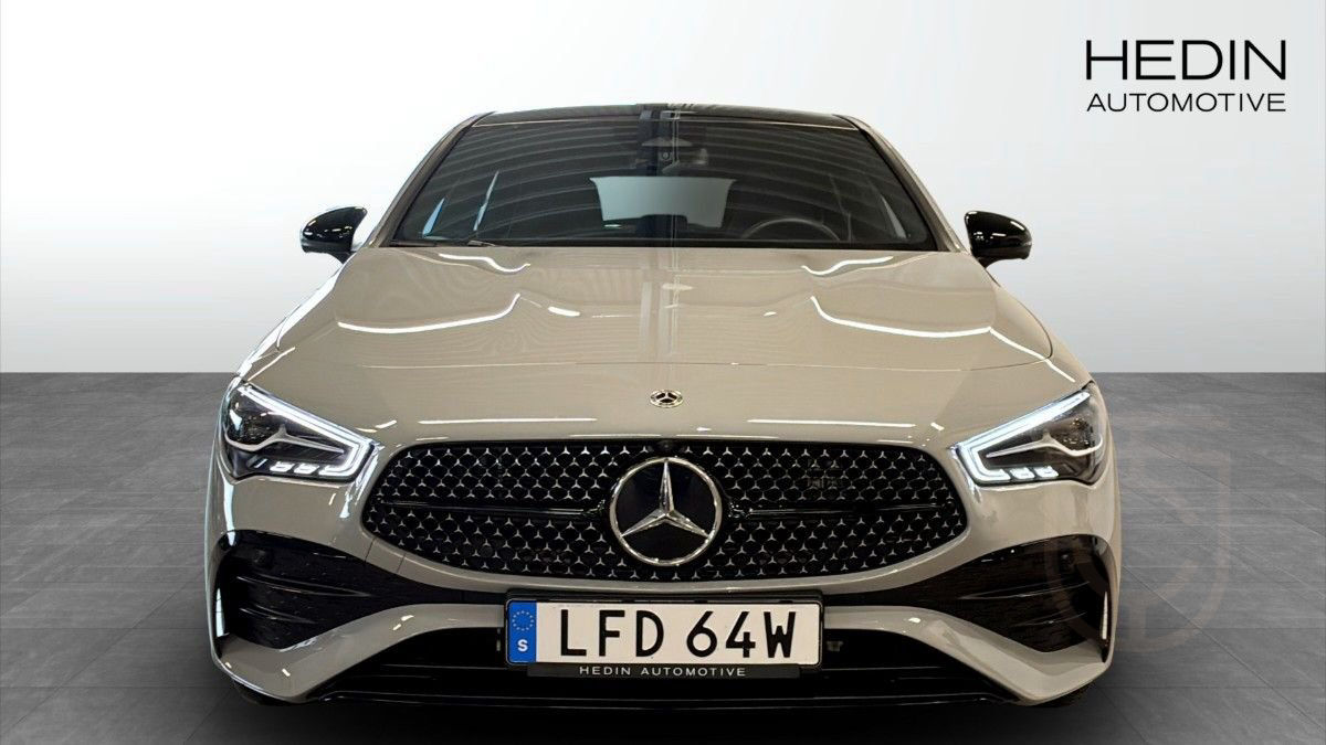Mercedes-Benz CLA 250e Shooting Brake