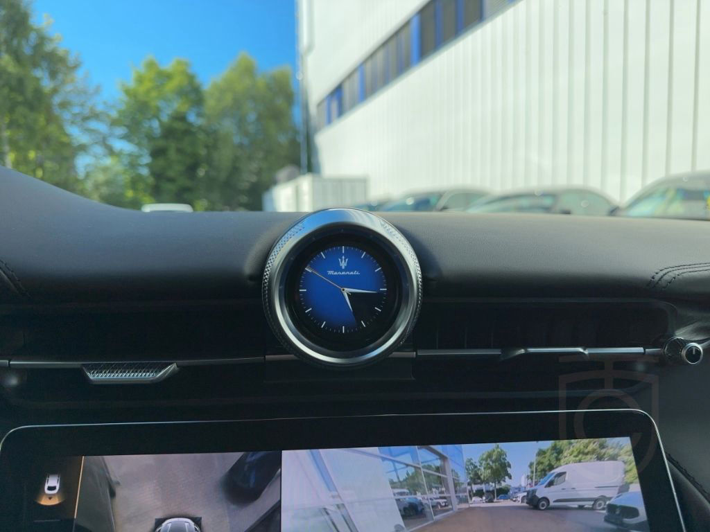 Maserati GranCabrio Modena MY25 AWD V6 BLACK