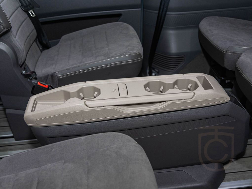 Volkswagen T7 Multivan Style 2,0 l TSI lang | keyless | Eas