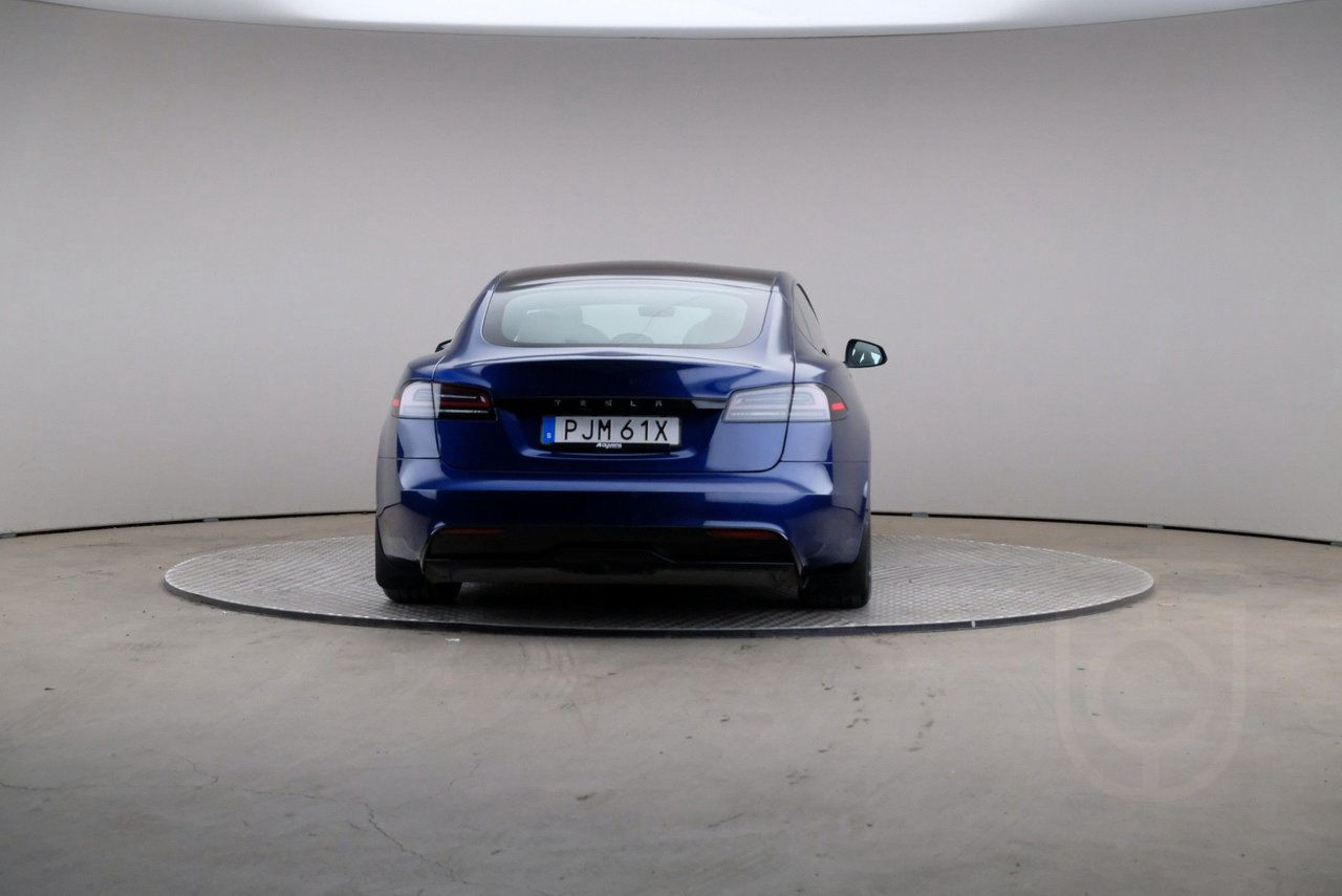 Tesla Model S AWD Yoke