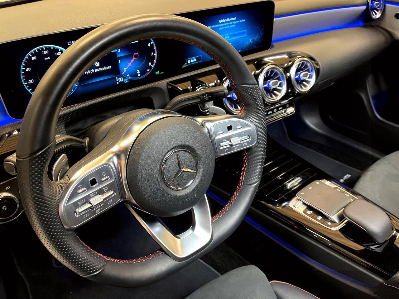 Mercedes-Benz CLA 220 Aut AMG Sport Panorama 190hk (SÅLD)