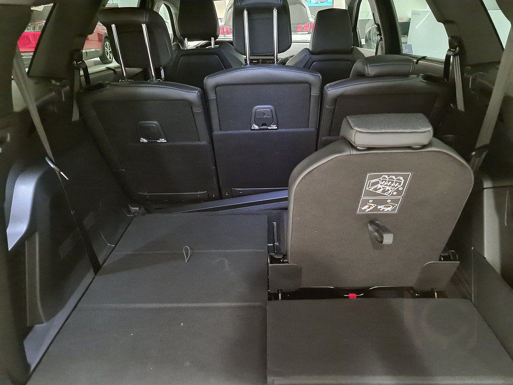 Peugeot 5008 ActivePack 130hk Aut Backkamera Parkeringsradar fram & bak