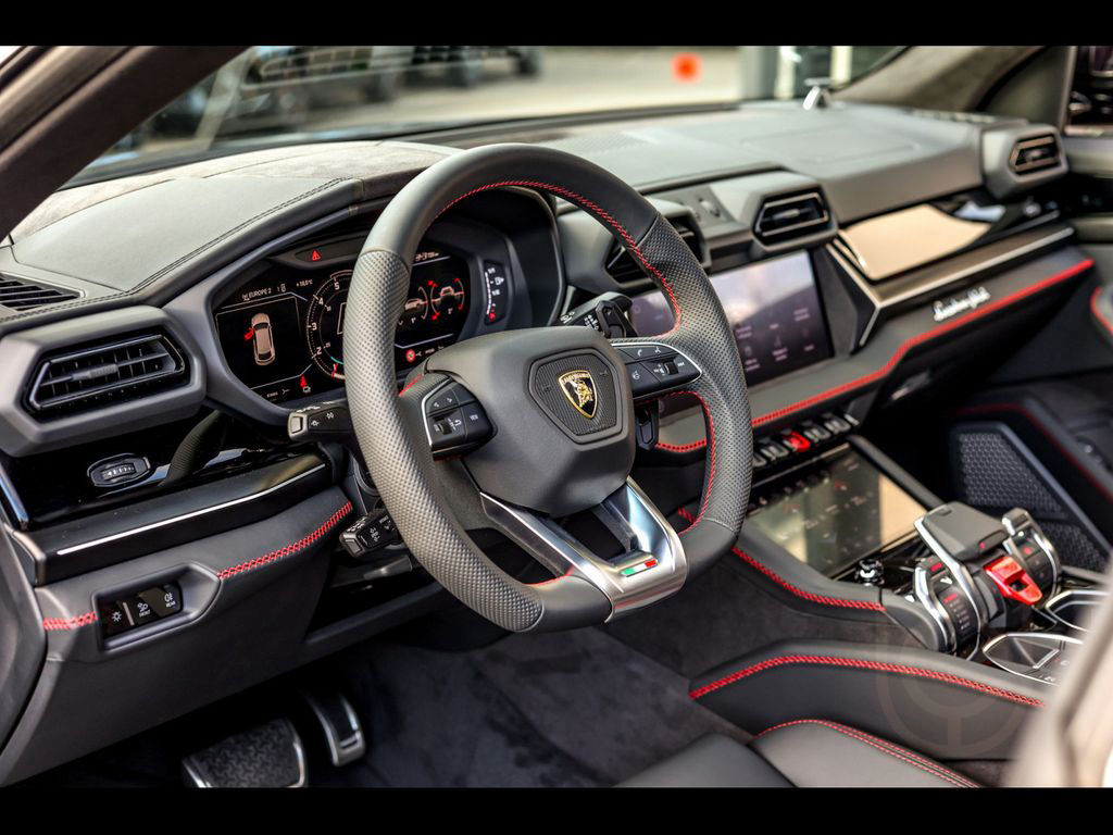 Lamborghini Urus SE°5Y SERVICE°PERFORMANTE°23°PANO°B&O 3D