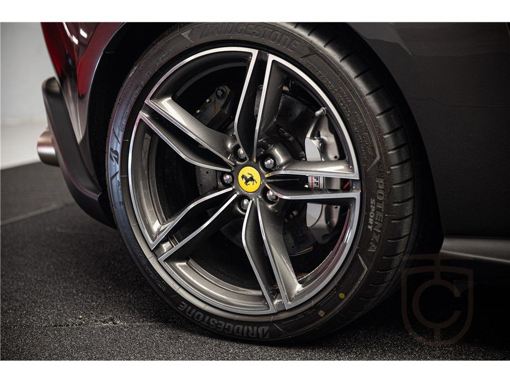 Ferrari ROMA SPIDER V8 4.0 620CH