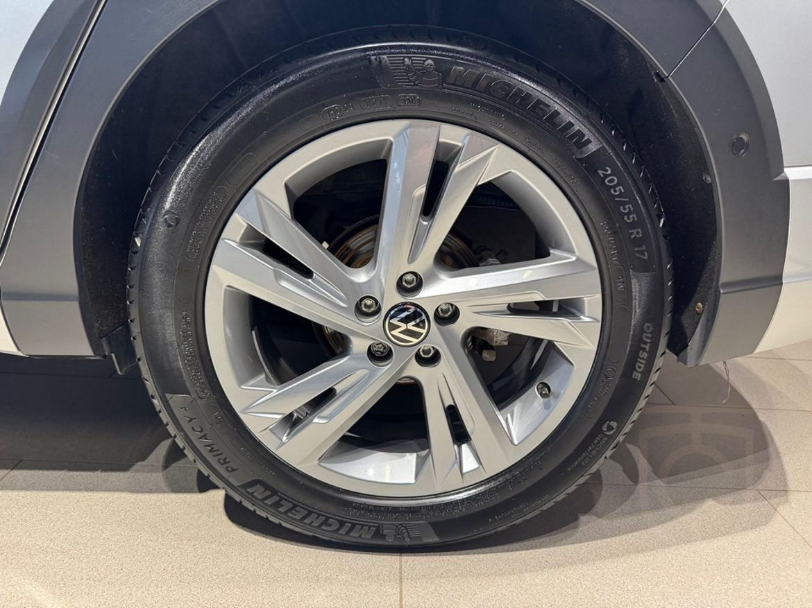 Volkswagen Taigo 1.0 TSI Automat R-Line