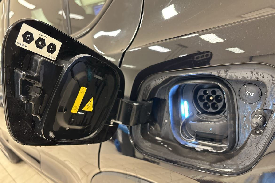 Volvo C40 Recharge Single Motor Extended R. Plus Microtech